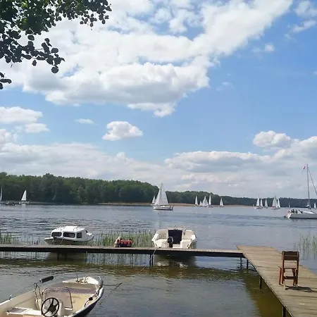 Letniskowy 山林小屋 *